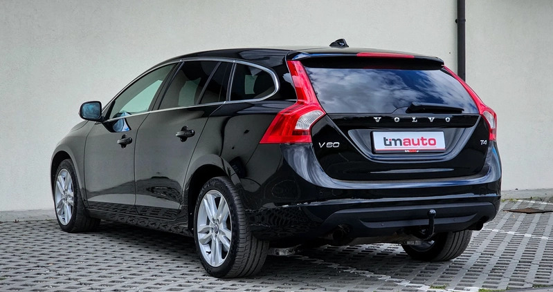 Volvo V60 cena 46900 przebieg: 124000, rok produkcji 2012 z Krzyż Wielkopolski małe 781